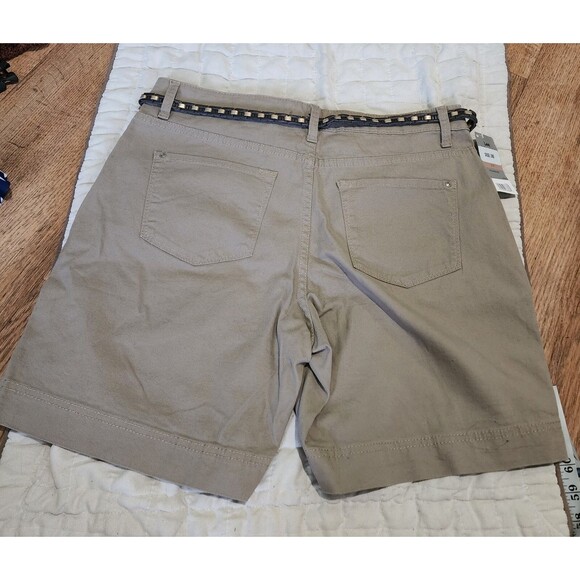 New Lee Platinum Label Women's Walk Short Beige Size 12 P Medium - Picture 6 of 8